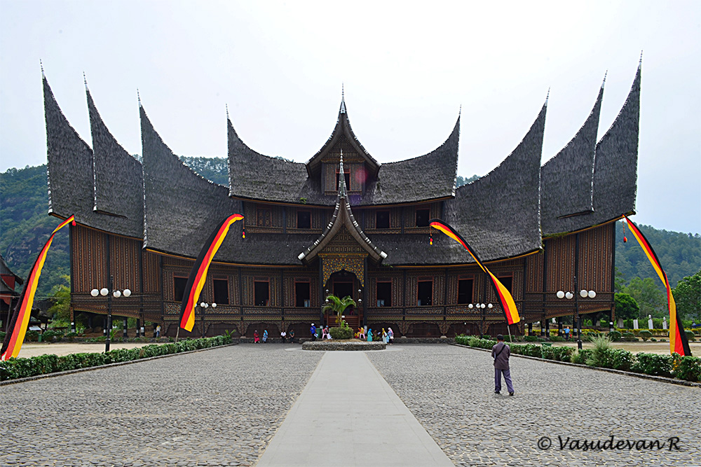 Minangkabau Palace, Rumah Gadang