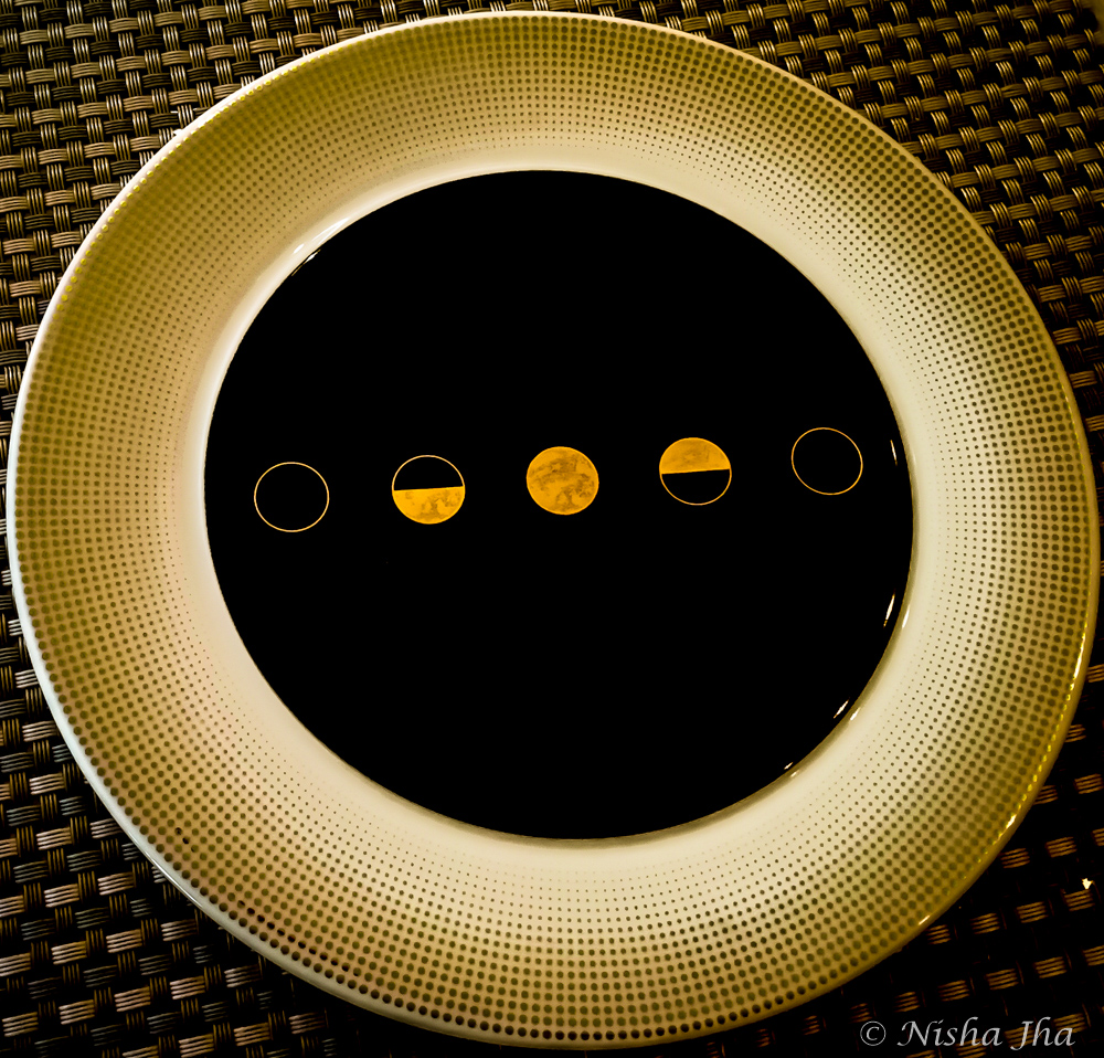 Hand Crafted, Gold plated FÜRSTENBERG’s Moon Collection Dinnerware