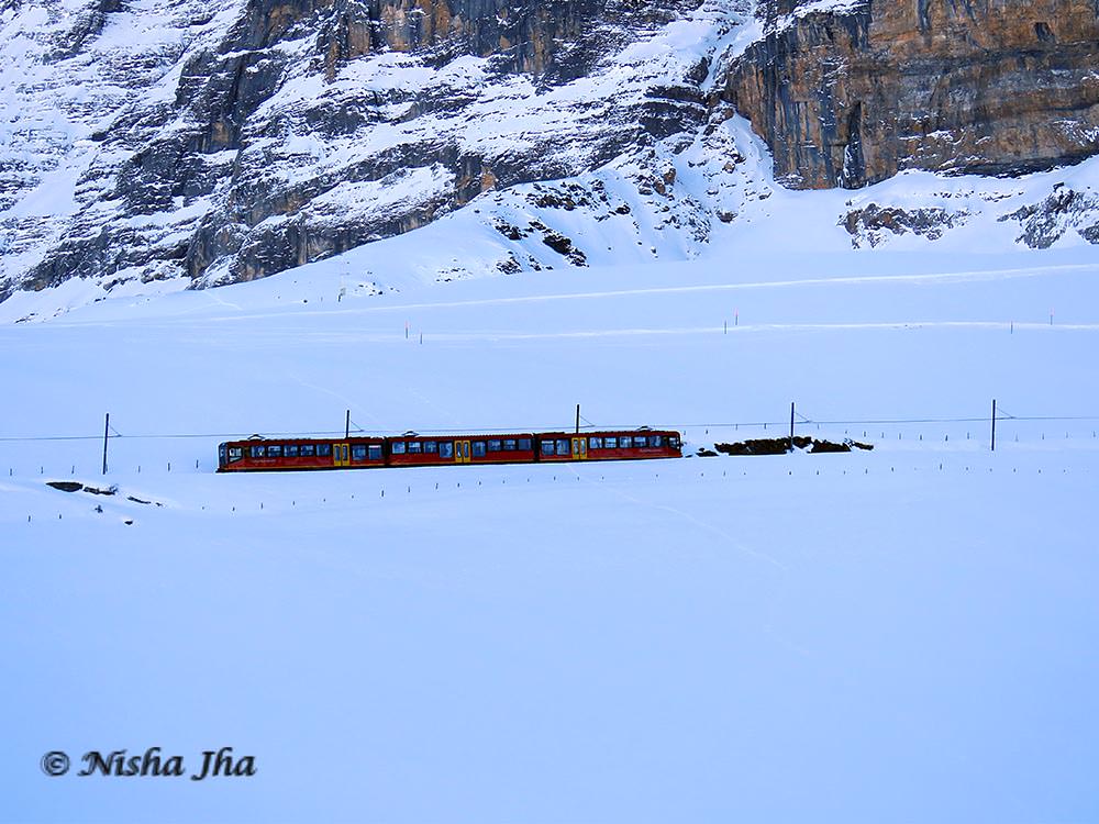 Top Indian Couple Blog by Nisha Jha and Vasudevan R - Exploring Jungfrau Region in Winters