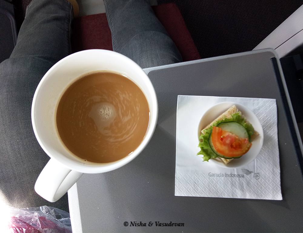 in flight meal in garuda airlines