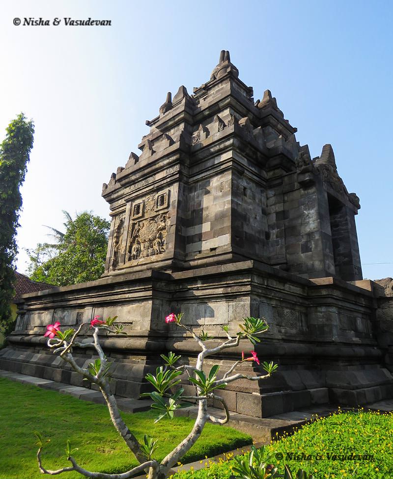 Top Indian Couple Blog by Nisha Jha and Vasudevan R - Top Things to do in Yogyakarta, Indonesia