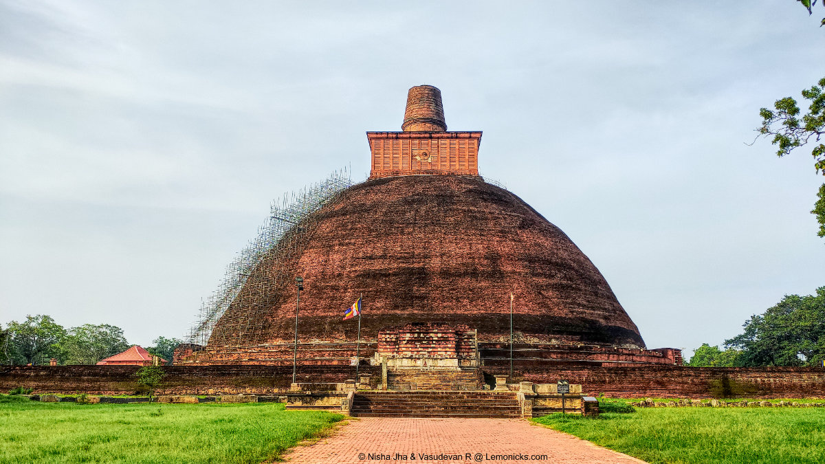 Jethavanaramaya Anuradhapura UNESCO world heritage site Sri Lanka