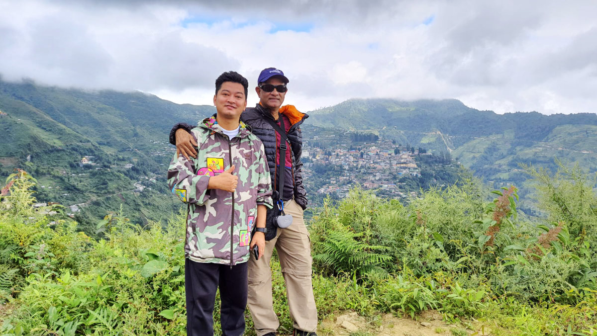 Sange Tsering owner of Holiday Scout with Vasudevan from Lemonicks.com a top travel blog