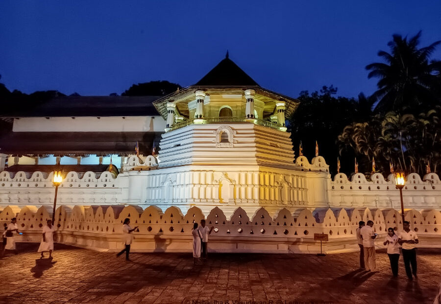 Things to do and places to see in Kandy Octagonal pavilion in The Sacred Tooth Relic Temple Dalada Maligawa
